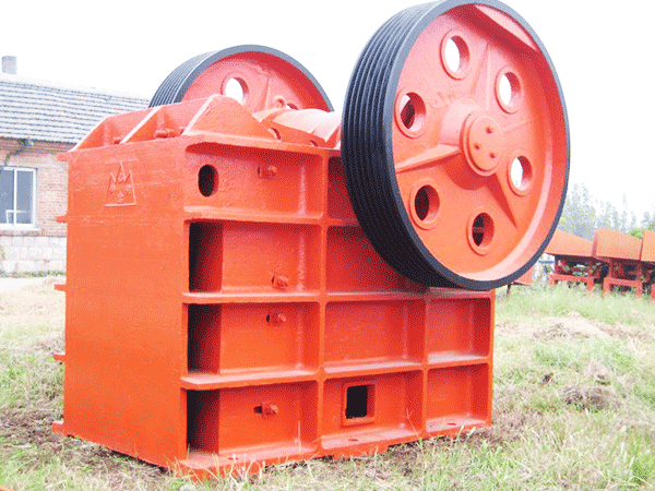 鄂式破碎机